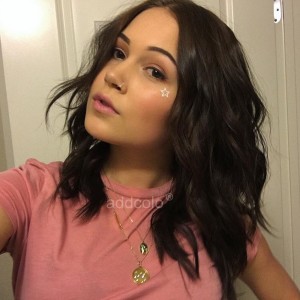 Silk Base Human Hair Wigs Middle Part Natural Wavy Style Cute Bob Wigs For Women
